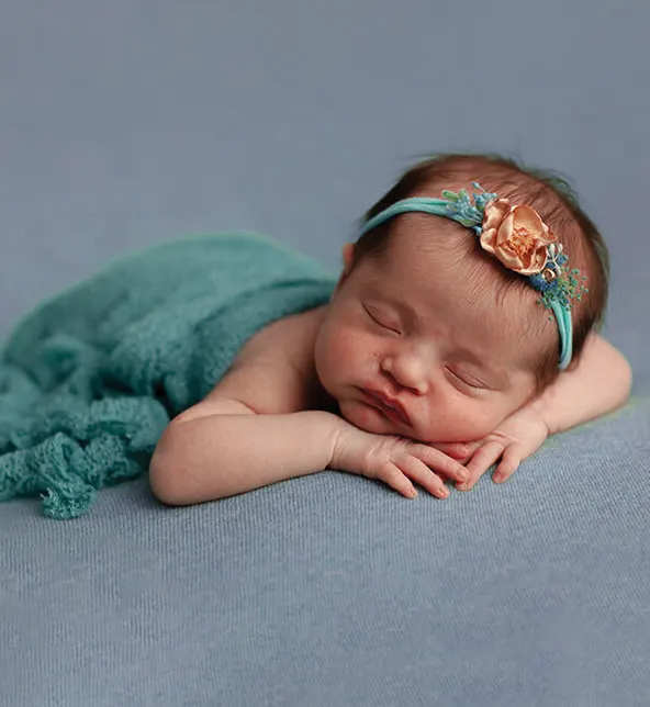 Newborn & Family Photo Retouching Before Sample Image 8