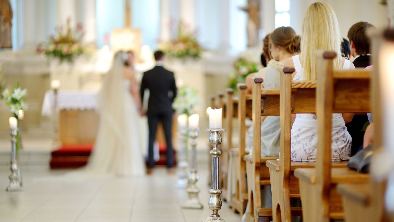 Church Wedding Photography Ideas Featured image