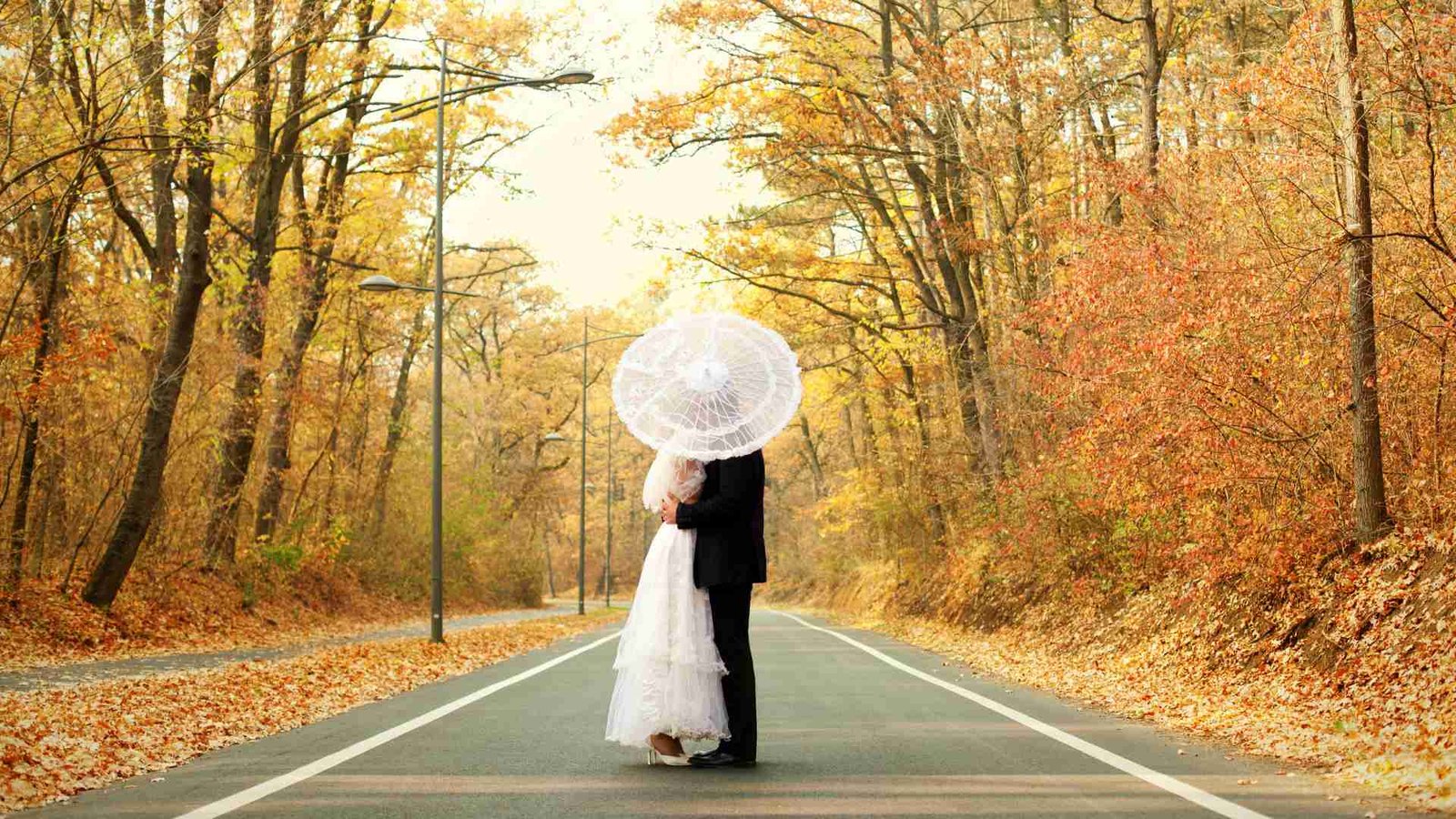Fall Wedding Photography Featured Image