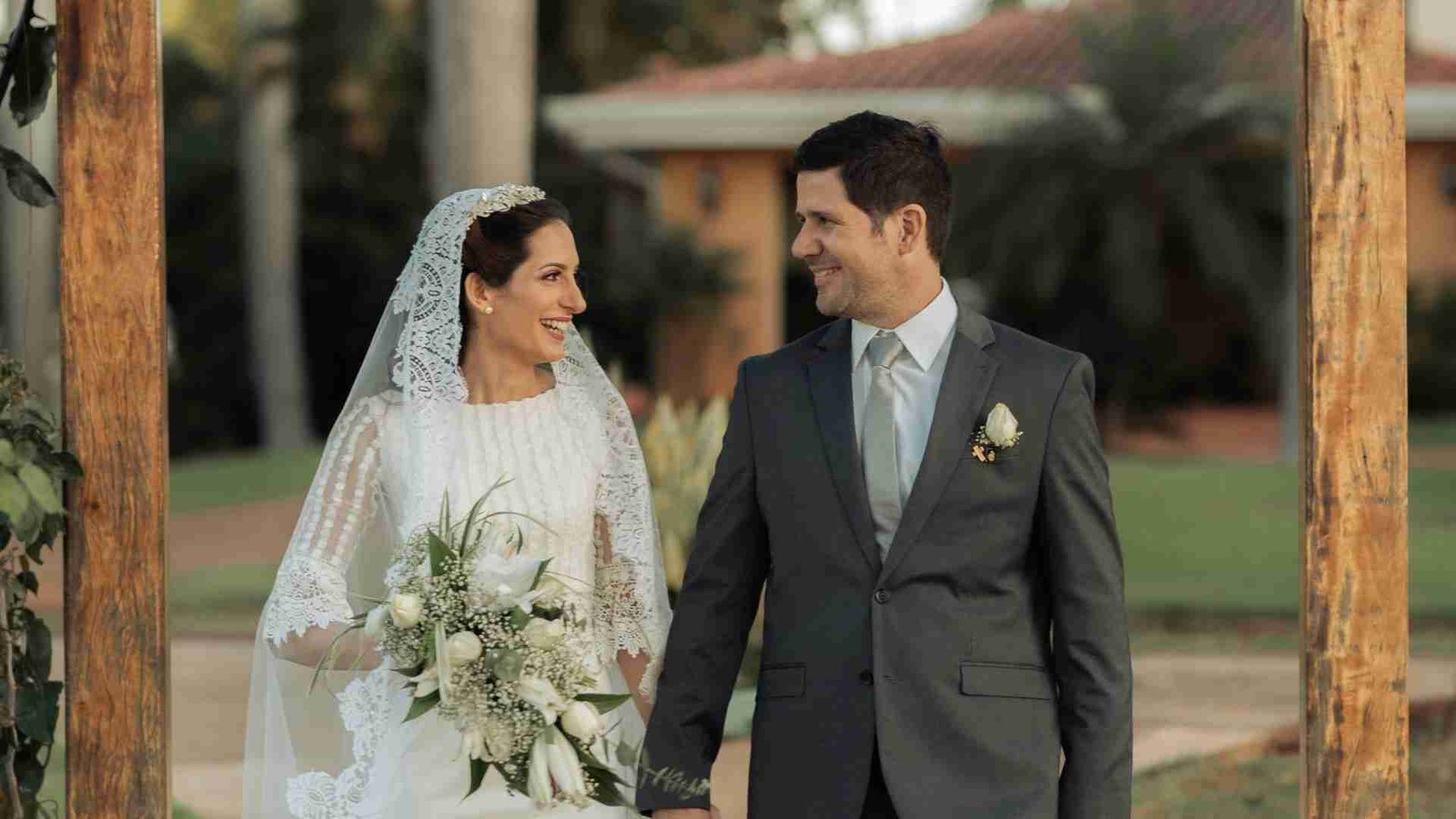 Garden Wedding Photography Featured Image