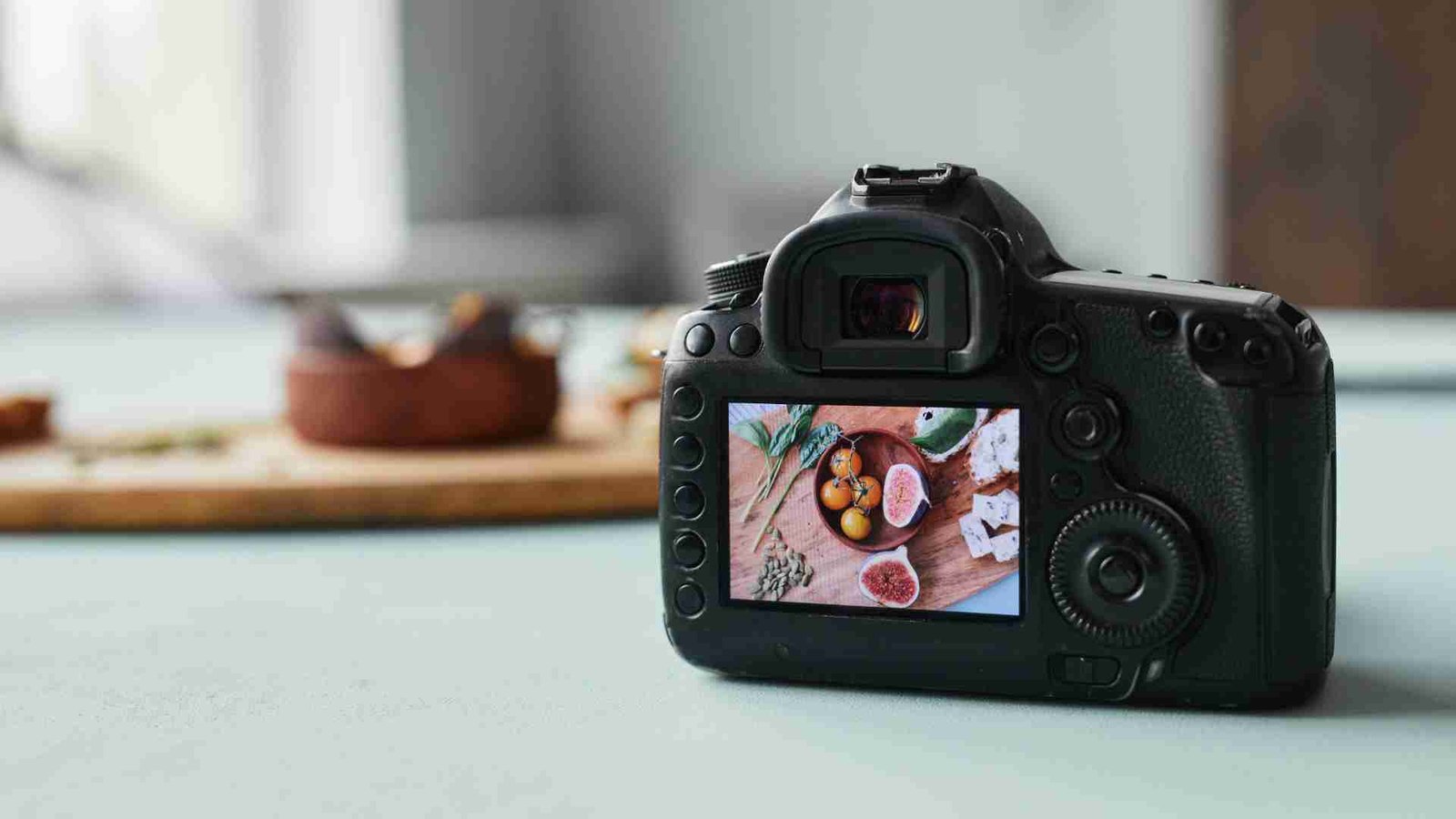 Best Camera for Food Photography Featured Image