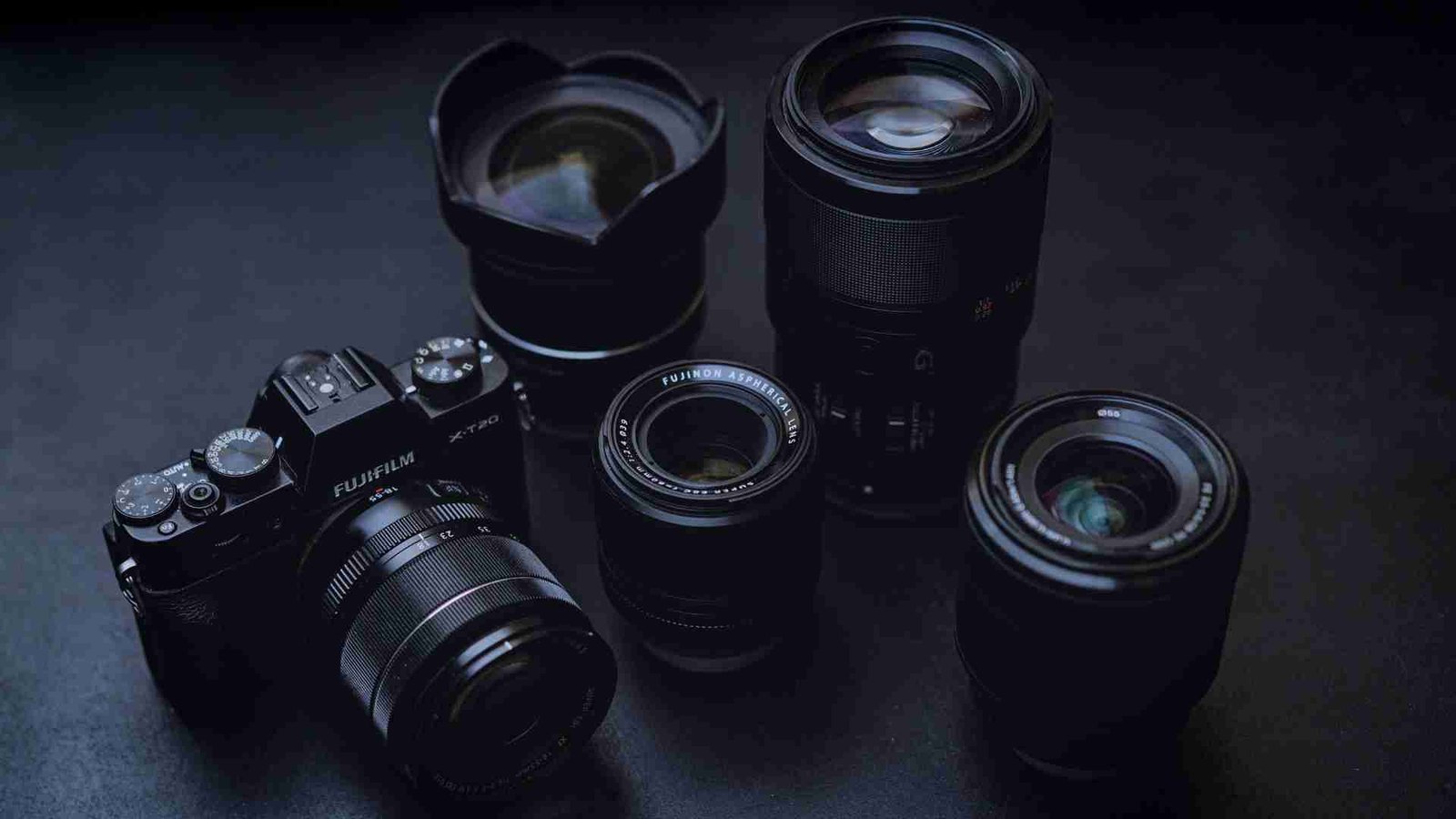 Best Fujifilm Lens for Product Photography Featured Image
